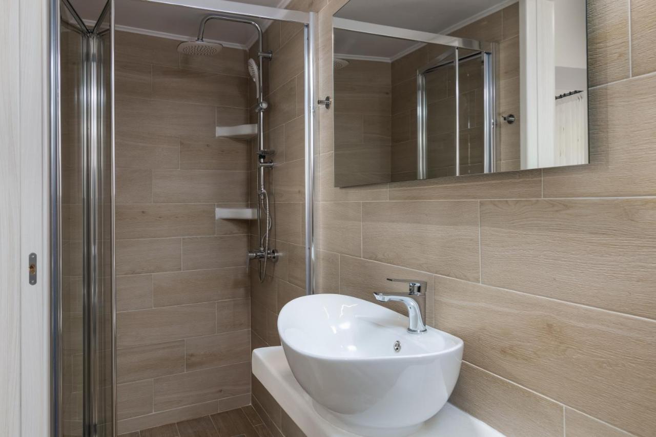 Holiday Home Triovasalos Milos Zewnętrze zdjęcie